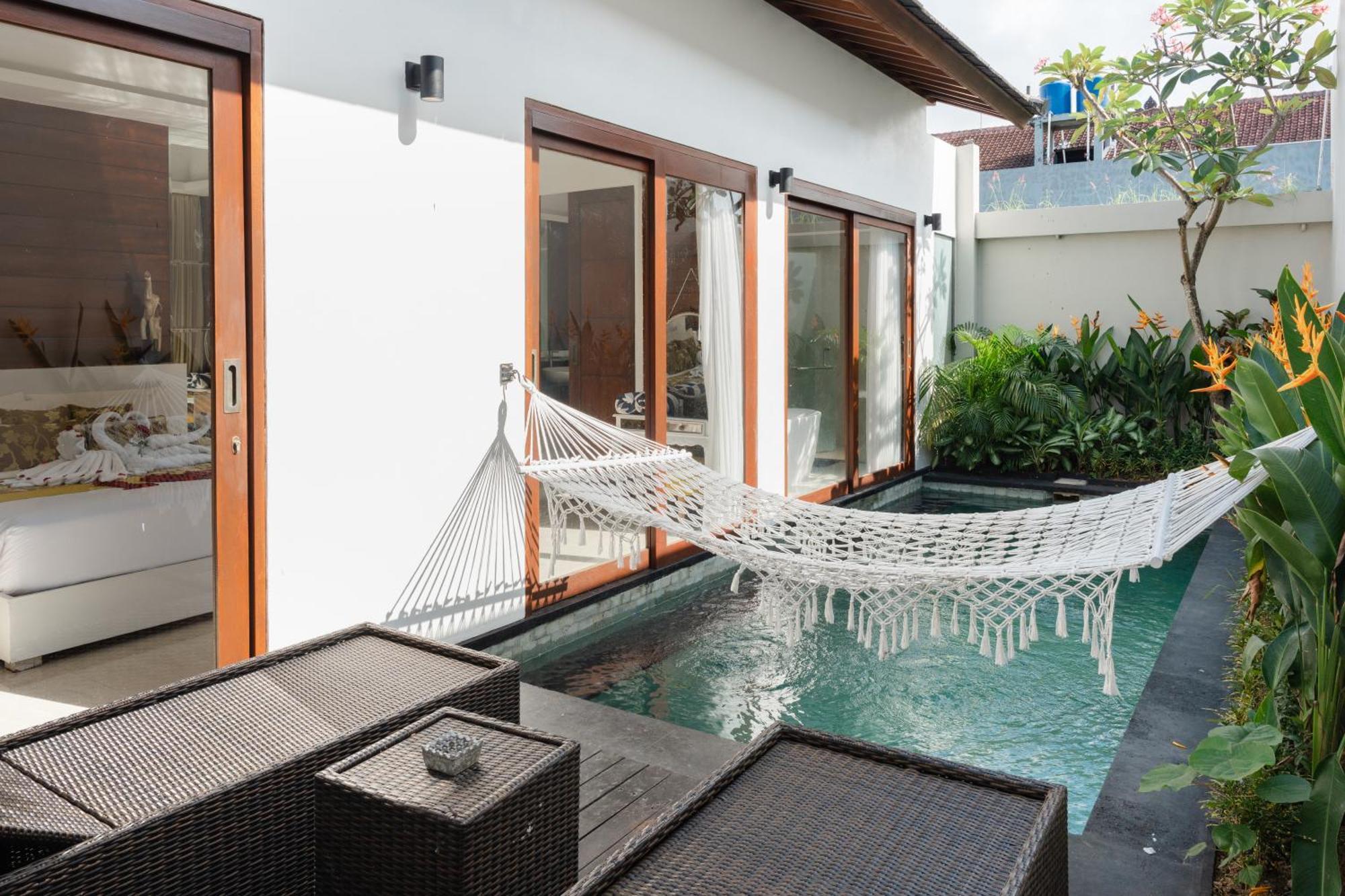 Anari Villas Kuta Легіан Екстер'єр фото