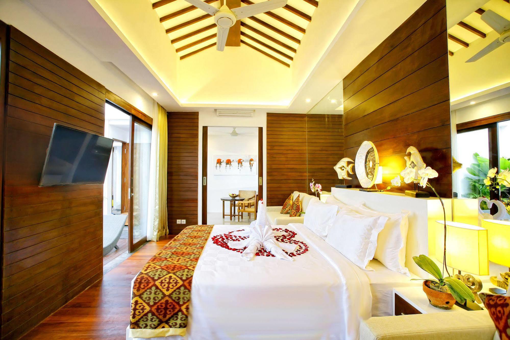 Anari Villas Kuta Легіан Екстер'єр фото